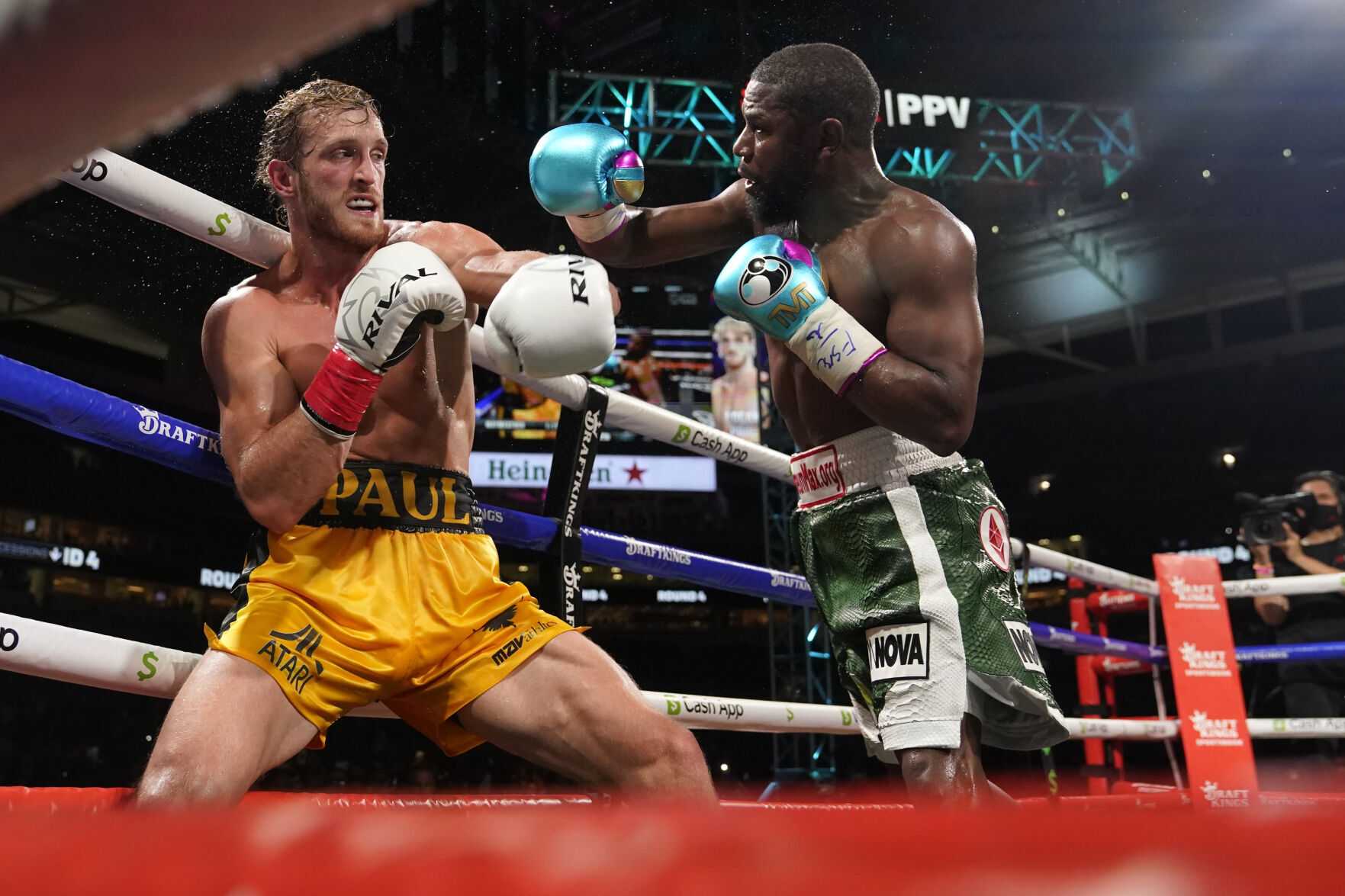 APTOPIX Mayweather Paul Boxing
